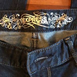 Express Zelda Jegging